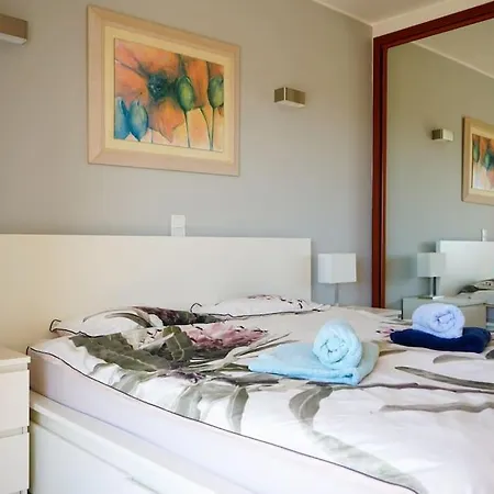 Apartament Authentic 2-bedroom House At Meia Lagos
